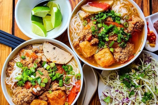 Cách nấu bún riêu cua miền Nam ngon như ngoài hàng