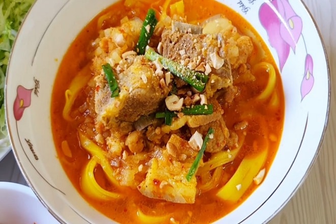 Cách nấu mì quảng Đà Lạt chuẩn vị