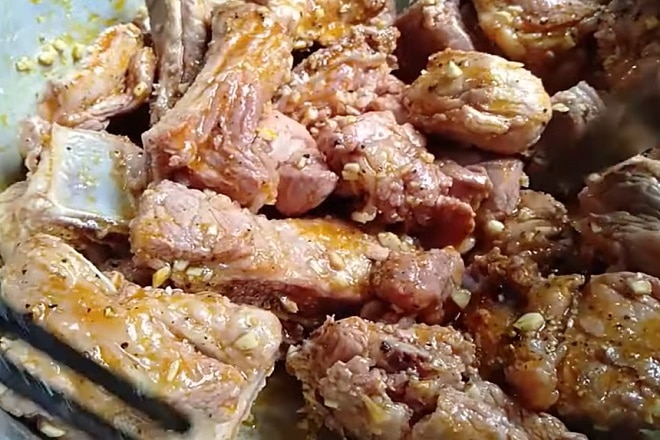ướp sườn non