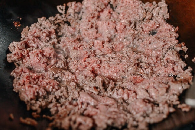 2 cách nấu cháo thịt bò siêu dinh dưỡng và dễ làm với công thức đơn giản