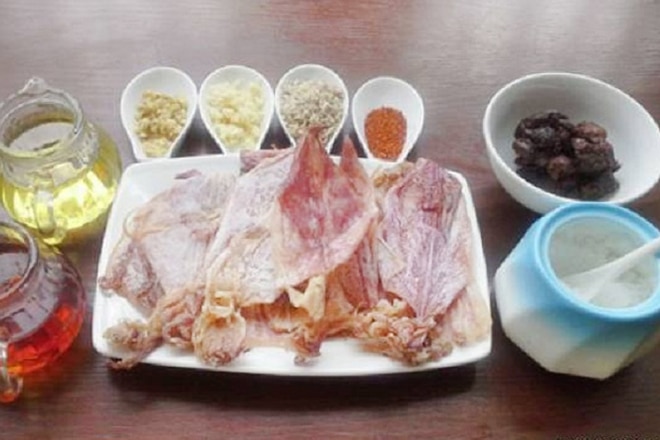 nguyên liệu nấu cháo mực khô