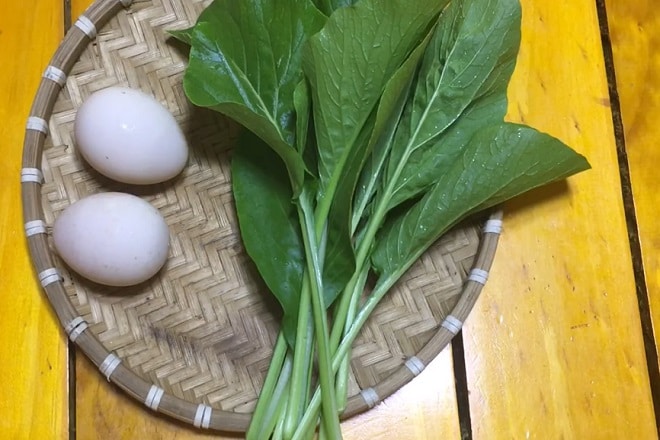 nguyên liệu nấu cháo trứng gà cho bé